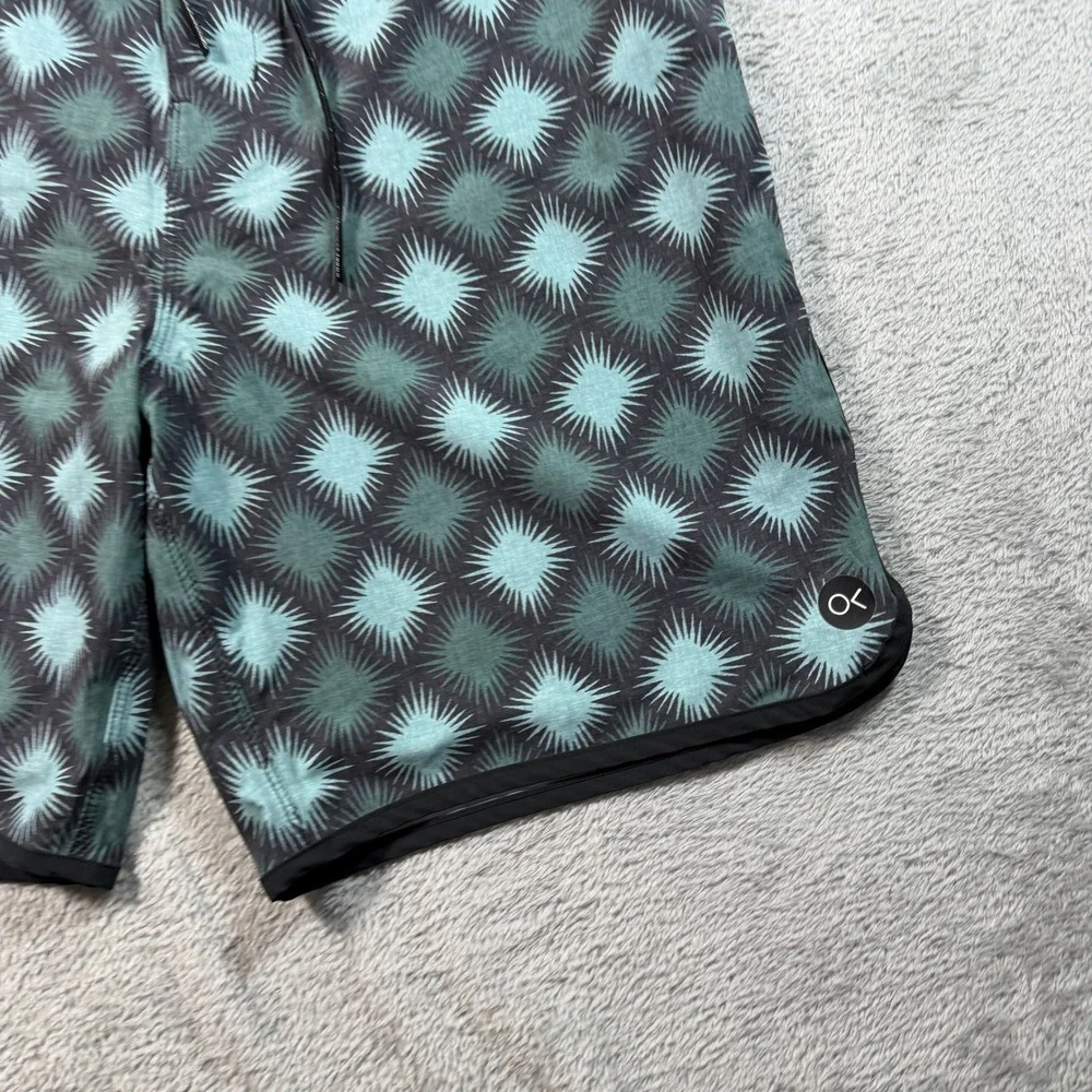 Outerknown Board Shorts Men 32 Green All Time Scallop Starburst Recycled Stretch